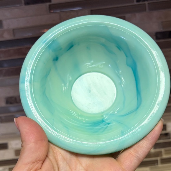 Avon Vintage Jade Mini Pitcher and Basin - Picture 9 of 14